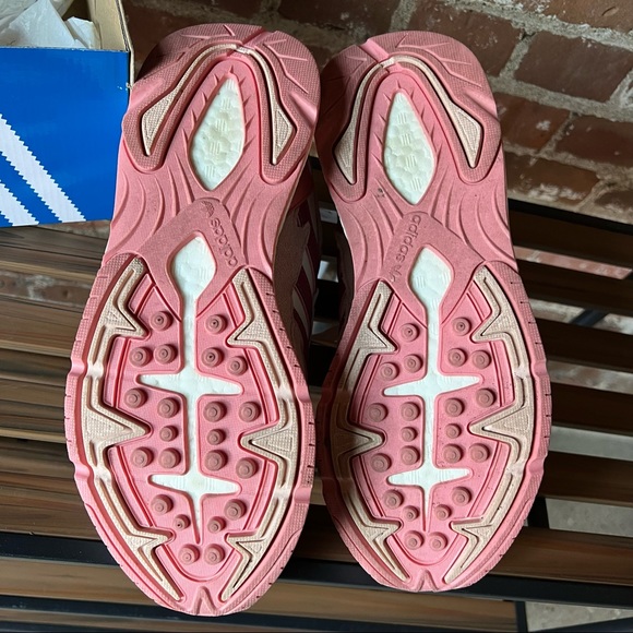 Adidas Tresc Run Tactile Rose Size 8 - Picture 3 of 4